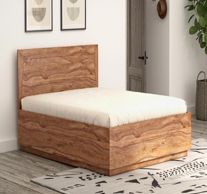 Ceci est un lit en bois moderne, conçu avec une finition en bois naturel, disponible à des prix de gros. - Product Image 1