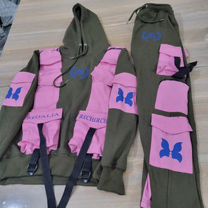 Survêtement Unisexe de Haute Qualité avec Logo Personnalisé - Product Image 1