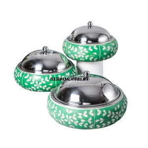 Juego de diseño tradicional de tres ollas de metal, cazuela de lujo hecha a mano con estilo clásico, calentador de alimentos de diseñador de Venta caliente - Product Image 5