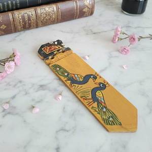 Modern Hand-Painted Eco-Friendly Wooden <b>Bookmark</b> with Colorful Artistic Design for <b>Gifts</b> and Reading Lovers - Product Image 3