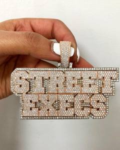 Colgante de letra personalizada para hombre de moissanita real de 3 quilates Plata chapada en oro rosa de 14 quilates - Product Image 1