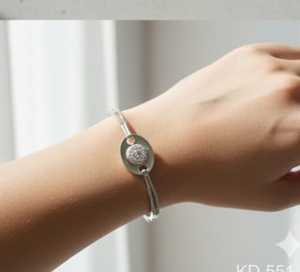 เครื่องประดับเพชร CZ AD แบบเต็มหิน Kada สำหรับผู้หญิงเหมาะสำหรับงานแต่งงานเทศกาลและกิจกรรมพิเศษ - Product Image 4