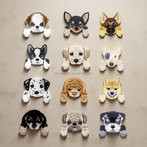 Parche Bordado de Perro Escondido de Dibujos Animados para Accesorios de Ropa - Product Image 1