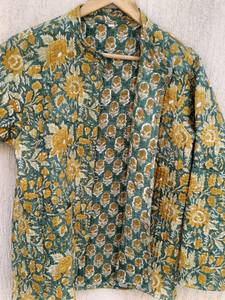 Chaquetas de estilo bohemio con estampado de bloques, chaquetas acolchadas de algodón Floral Vintage, pantalones cortos bohemios hechos a mano de peso ligero para regalo de mujer - Product Image 3