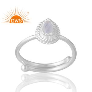 Nuevo diseño de tendencia, anillo de piedras preciosas de piedra lunar arcoíris Natural de plata, fabricante de joyas de diseño personalizado - Product Image 1