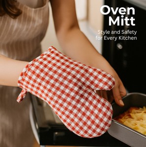 Soft Red Checkered Heat-Resistant <b>Oven</b> Mitt with Secure Grip Durable Kitchen Baking <b>Glove</b> for Hot Pots & Pans - Product Image 1