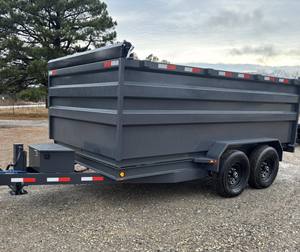 Remorque à benne basculante robuste 7X14 avec système hydraulique, état neuf, pour usage agricole, à vendre - Product Image 1