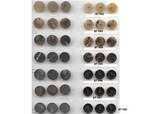 Boutons en corne de buffle de vache écologique personnalisés bouton à 4 trous fournisseur en gros pour les chemises de veste corne naturelle fabriquée en Inde - Product Image 3