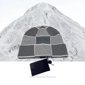 Bonnets de qualité supérieure, marque privée, confortables, légers, en acrylique, pour adultes, impression personnalisée, prix bas de saison, bonnet - Product Image 2