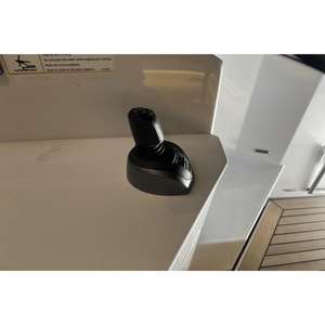 Cruisers Yachts 46 Cantius 2022, yacht de croisière durable en métal de 46 pieds - Product Image 6