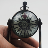 Horloge de table en laiton antique faite à la main horloge de bureau nautique Vintage Maritime petite montre de table avec boussole pour la décoration de la maison et du bureau