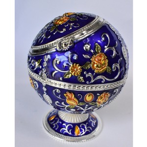 Ceniceros de metal de color azul antiguo real que proporcionan una superficie estable y consistente para apoyar los cigarrillos sin quemar ni manchar - Product Image 3