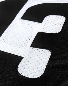 La camiseta de fútbol diseñada para el juego profesional, el ajuste elástico ligero, mejora la comodidad durante los partidos de alta intensidad - Product Image 3