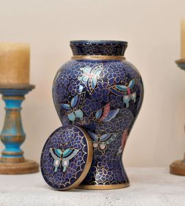 Urne de crémation en aluminium émaillé de forme unique de conception de papillon pour le souvenir commémoratif de cendres d'adulte et d'animal familier - Product Image 1