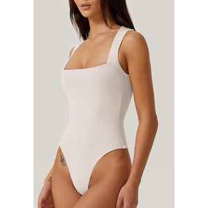 Sujetador deportivo sin costuras para moldear el cuerpo, conjuntos de mallas de Yoga de cintura alta, trajes de entrenamiento acanalados de tendencia para mujer - Product Image 2