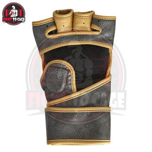 ถุงมือชกมวย MMA ยี่ห้อ FIGHT to CAGE GEARS แบบรัดข้อมือ ดีไซน์ครึ่งนิ้ว ระบายความชื้น สายรัดข้อมือแบบ Hook Loop สีดำ/เขียว สำหรับผู้ใหญ่ - Product Image 4