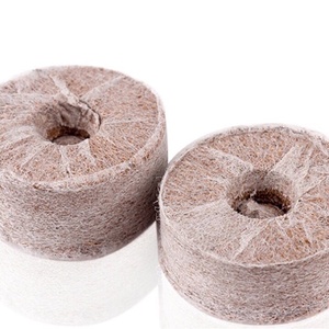 Discos de inicio de turba Coco Tapones de germinación sostenibles hechos de fibra de coco a granel disponibles por Eco2go Vietnam - Product Image 1