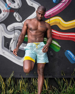 Découvrez un confort et un style inégalés avec notre short de bain taille haute pour homme de qualité supérieure - Product Image 2