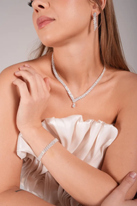 Collier en diamant Moissanite VVS Clarity Prix d'usine direct Collier en diamant Moissanite de luxe pour femmes - Product Image 2