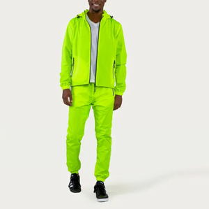 Sweat-shirt à capuche personnalisé et jogr Fabricant professionnel Léger 100% Nylon Color Block Survêtements pour hommes Hommes Jogging Survêtement Windbreak Survêtement Ensemble Heavyweight Baggy Plain Trak - Product Image 1