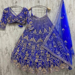 Conjunto de Lehenga Choli Dupatta Vintage con Estampado Floral, Largo hasta el Suelo, en Tela Suave con Lentejuelas Bordadas - Product Image 5