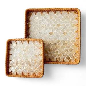 Plateau en rotin fait à la main avec incrustation de nacre, décoration en coquillage, matériau naturel écologique, table de maison - Product Image 2