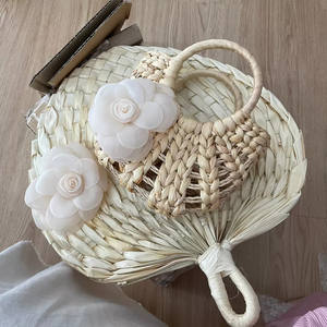 Abanico de Mano Tradicional de Bambú con Construcción Confiable para Accesorios de Eventos, Exhibición Decorativa y Distribución para Exportación - Product Image 2