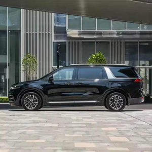 Kia Carnival 2024 2.0T Gasolina, Transmisión Manual/Automática, Asientos de Cuero, Cámara Trasera, Interior Oscuro, Volante a la Izquierda, Pantalla Táctil - Product Image 5