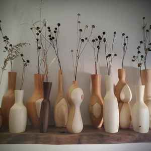 Jarrón de Madera de Nogal Natural para Flores Secas, Decoración Rústica Hecha a Mano, Regalo para Sala de Estar - Product Image 5