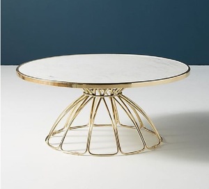 Soporte de pizza de mármol redondo blanco minimalista con base de metal dorado organizador práctico duradero Ideal para café o uso doméstico - Product Image 3