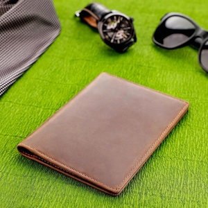 PTH-0028ใส่พาสปอร์ตแบบกระเป๋าสตางค์สำหรับผู้ชายมีคุณสมบัติกัน RFID - Product Image 1