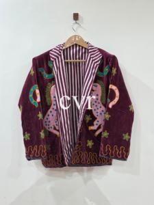 เสื้อโค้ทกำมะหยี่ปักมือ คอจีน แขนยาว ลายสัตว์ สไตล์จีน เสื้อคลุมสำหรับผู้หญิง ไซส์พลัส เสื้อผ้าฤดูหนาว - Product Image 3