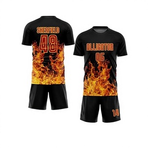 Camiseta de Fútbol 100% Poliéster con Logotipo Personalizado, Nombre del Jugador, Camiseta de Invierno para Equipo - Product Image 1