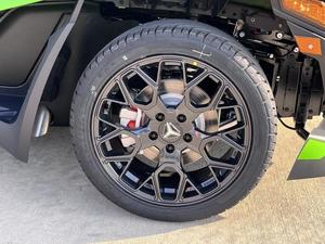 2025 Polaris Slingshot SL Liquid Lime - Product Image 5