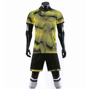 Uniformes de Fútbol Personalizados 2025, Impresos, Transpirables, de Secado Rápido, Duraderos, Conjunto de Entrenamiento de Fútbol, Camiseta y Pantalones Cortos Unisex - Product Image 1