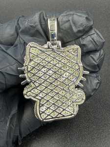 Pendentif de luxe en argent sterling 925 avec design de dessin animé glacé et moissanite VVS étincelante pour hommes et femmes - Product Image 4
