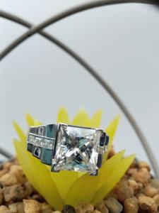 D'VINS JEWELS 1ct Anillo de compromiso con forma de princesa Clásico 14K/18K VVS Lab Grown and Lab Grown Diamond 18K Oro Regalo de boda - Product Image 6