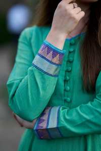 Robe longue en coton pur, tissée à la main, style bohème, vert décontracté, occasionnel, mode éthique, à panneaux - Product Image 5