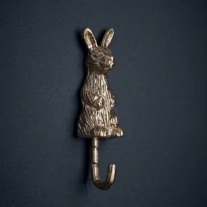 Crochet mural en fonte d'aluminium rustique de conception nouvelle et tendance avec finition de ferme classique parfait pour accrocher tous les jours - Product Image 1