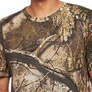 เสื้อยืดลายพราง Realtree สำหรับผู้ชายเสื้อคอกลมผ้าฝ้าย100% Ringspun | เสื้อยืดล่าสัตว์และกลางแจ้งแขนสั้น | เสื้อลายพรางระบายอากาศได้ - Product Image 4