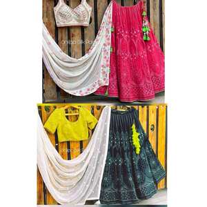 Magnifique ensemble Lehenga-Choli en satin de soie malais, robe prête à l'emploi brodée Lehenga Choli de créateur indien - Product Image 3