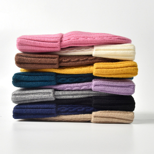 หมวกไหมพรมแบบถักสั้นหมวกบีนนี่หมวกไหมพรมลายหัวกะโหลกผ้าแจ็คการ์ดให้ความอบอุ่นสำหรับฤดูหนาวโลโก้ออกแบบได้ตามต้องการ - Product Image 3