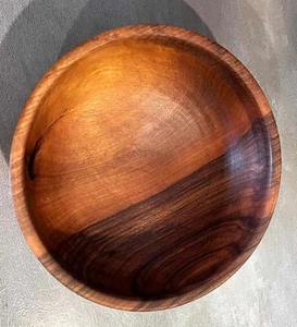 Bol en bois artisanal moderne, durable et écologique avec logo personnalisé RMW pour le service alimentaire, cadeaux d'affaires en provenance d'Inde - Product Image 4