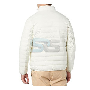 Veste matelassée d'extérieur de haute qualité et élégante fabriquée en usine OEM, veste d'hiver respirante à col montant et léger avec logo pour hommes - Product Image 5