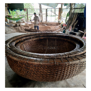 Bateau traditionnel en bambou du Vietnam-Grands bateaux ronds en bambou avec pagaies et siège pour le divertissement aquatique - Product Image 1