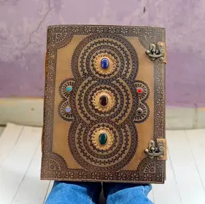 Neues modisches Tagebuch mit hochwertigem individuellem Leder 3 Steine Chakra Tagebuch handgefertigt für Reisende Vintage-Geschenk weißes Schreibbuch