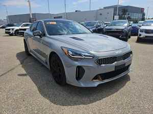 Limpio y audaz 2023 K i a Stin ger GT2 cuidadosamente revisado - Product Image 4