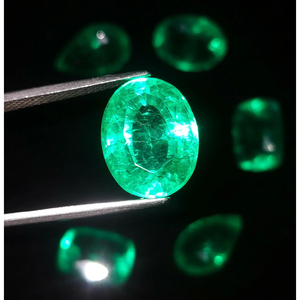 Esmeralda Natural de Calidad AAA+ de 8-10 Quilates, Esmeralda Colombiana Certificada, Gem223 - Product Image 2