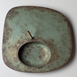 Magnifique ensemble de brûleurs à encens en laiton avec des sculptures en treillis complexes, design moderne et antique durable, portable, échappatoire de fumée - Product Image 5