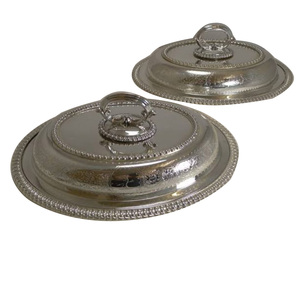 Support à gâteau en aluminium au design attrayant avec couvercle en verre, support à fruits tendance, décoration de table pour mariages et fêtes - Product Image 5